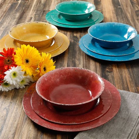 melamine dishes at walmart.